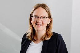 Marina Nottenkämper, Buchhaltung